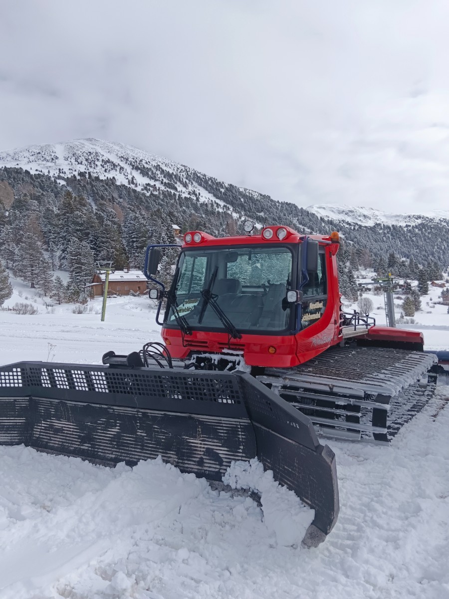 Pisten Bully 300 Pack