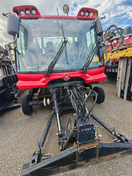 PistenBully 600 Polar SCR PT-330