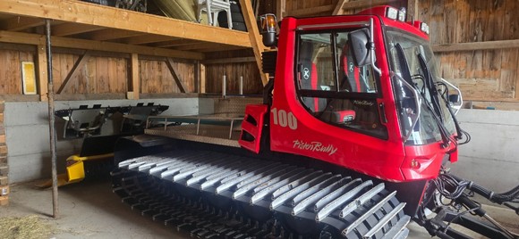 Pisten Bully PB 100