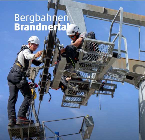 Seilbahn- und Elektrotechniker:in