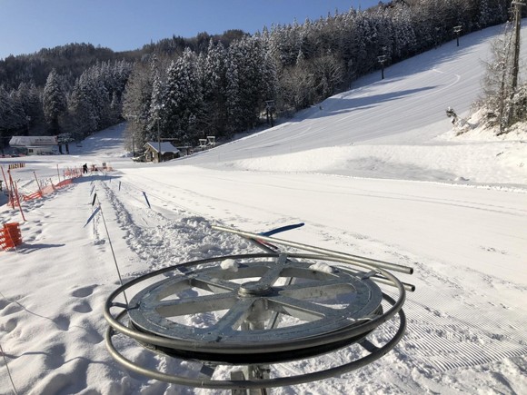 GLOB SPORT POLGLOB 2P Skilift: Perfekt für Anfänger und kleine Skipisten - BABYLIFT