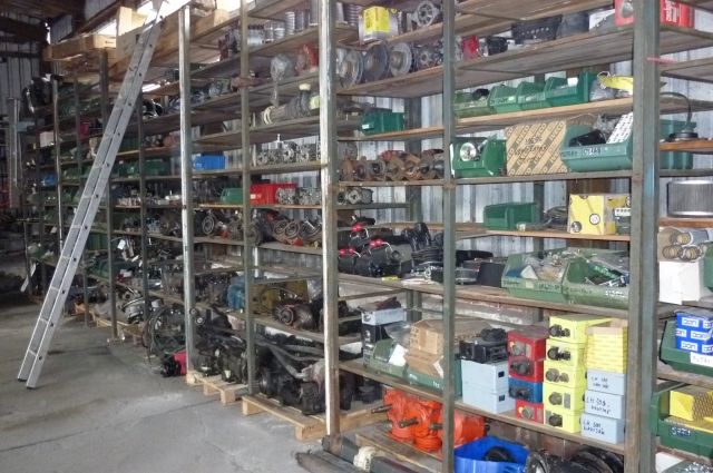 NEU UND GEBRAUCHTE PRINOTH & LEITNER. ERASATZTEILE 