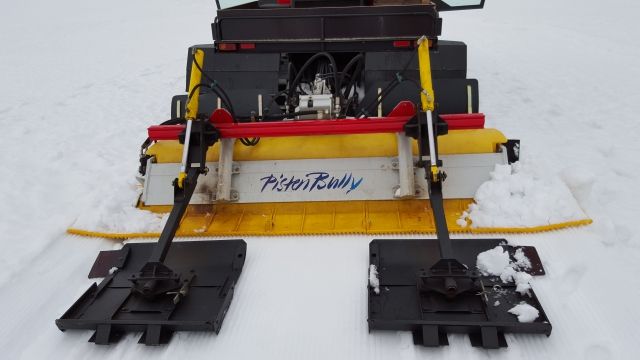 Käsbohrer Pistenbully PB 160