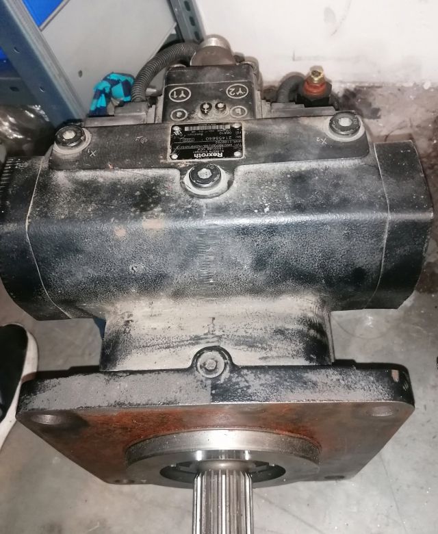 Everest Antrieb Hydraulikpumpe