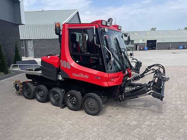 Kässbohrer Pistenbully PB100