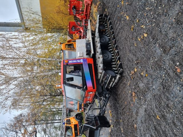 Kässbohrer Pistenbully PB110DR